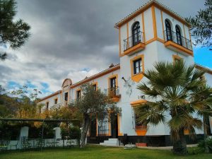 hotel-cerro-de-hijar